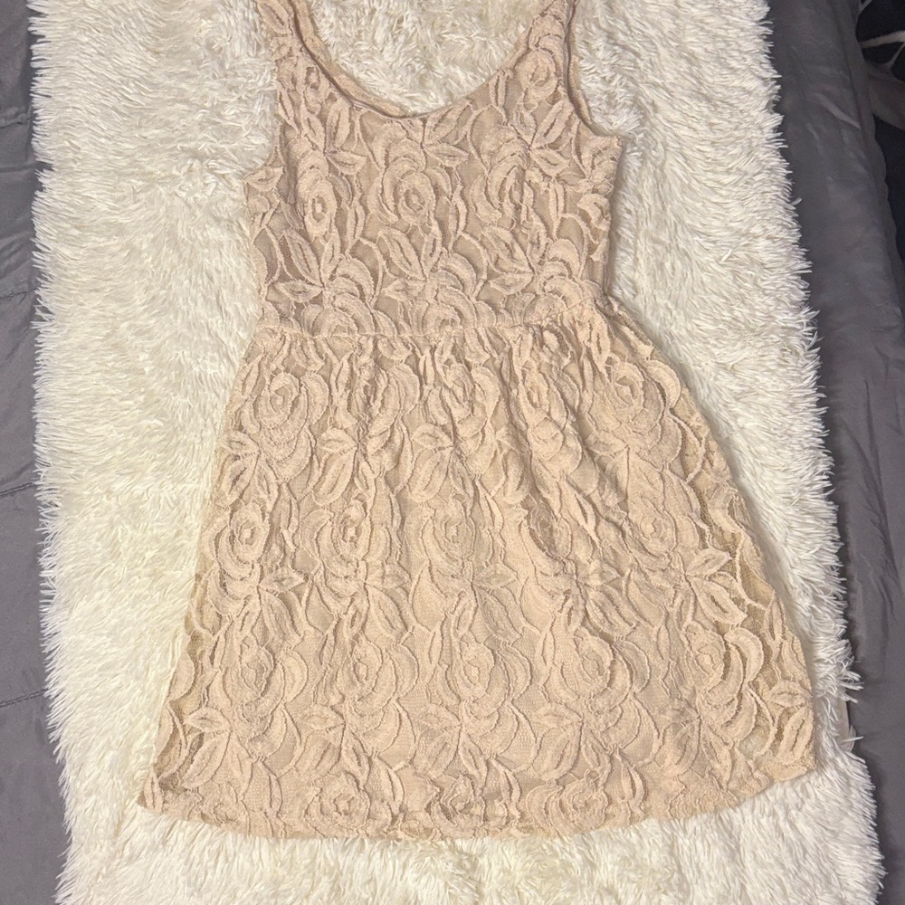 Elegant Cream Lace Dress
